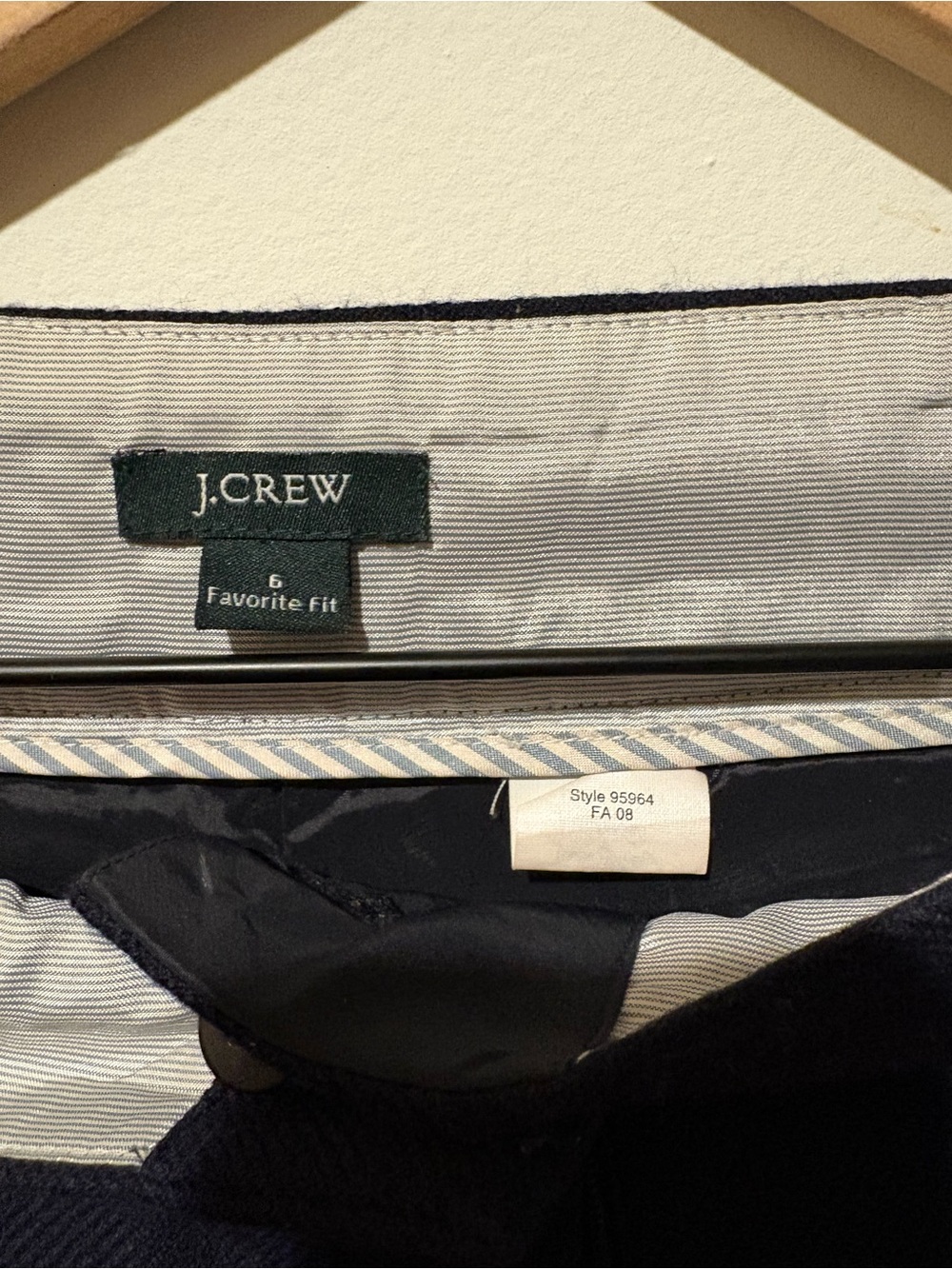 100% Wool Shell JCrew Navy Favorite Fit Pant - Picture 3 of 8